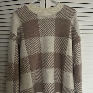 Abercrombie and Fitch Oversized Checkered Sweater XS